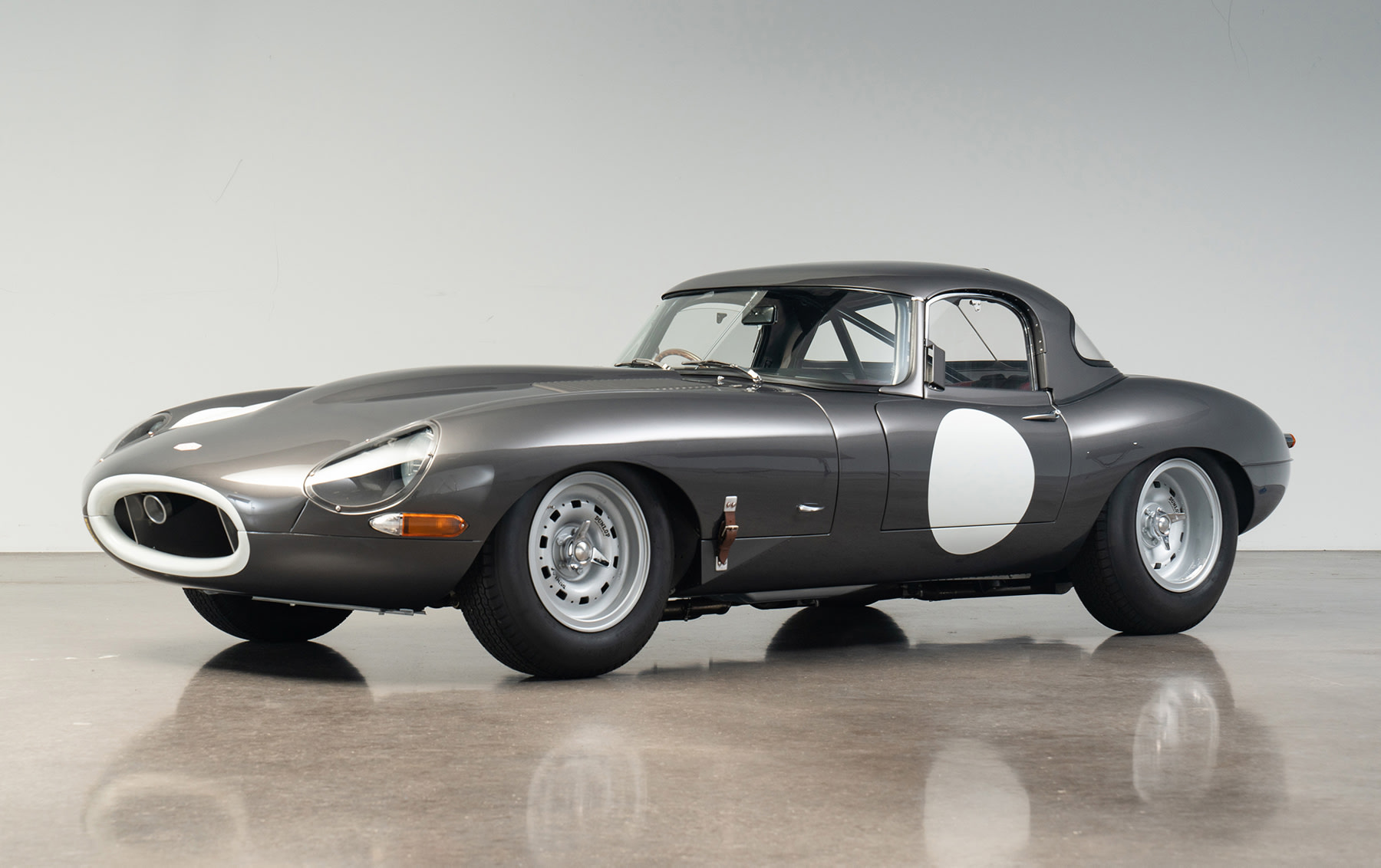 Jaguar e type sales lightweight